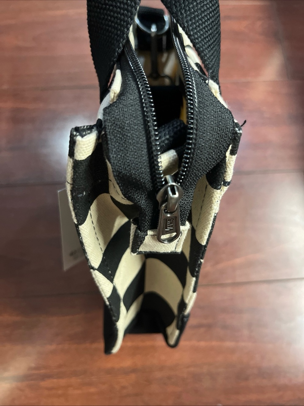 Vans Lil Pergs Tote Bag Small Crossbody Marshmallow White Checkerboard 8x7x3 New - Picture 8 of 15